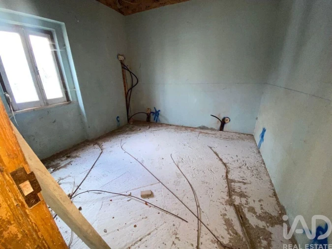 Moradia T3 para Venda em Campelos e Outeiro da Cabeça Foto 8