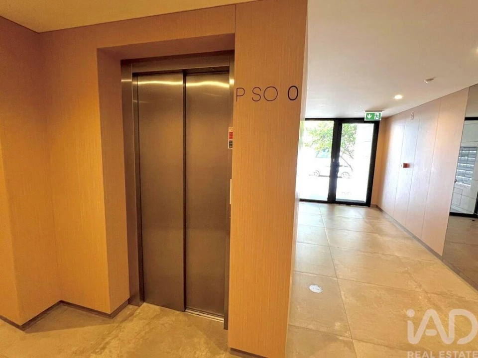 Apartamento T1 para Venda em Madalena Foto 11