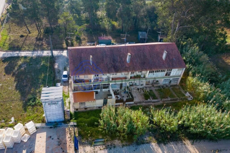 Moradia T2 para Venda em Valado dos Frades Foto 2