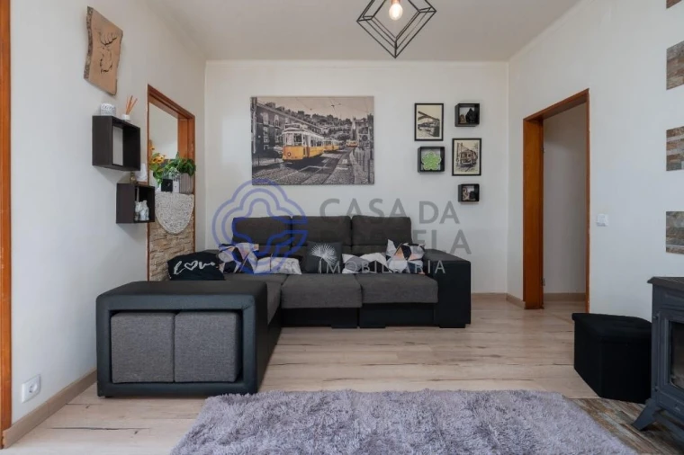 Moradia T2 para Venda em Valado dos Frades Foto 12