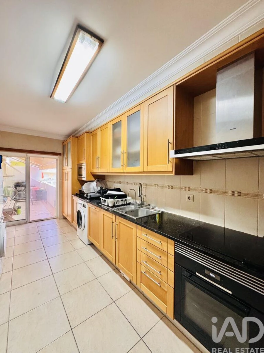 Apartamento T3 para Venda em Alcochete Foto 4