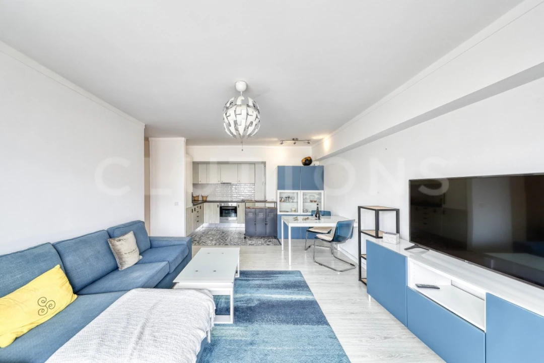 Apartamento T2 para Venda em Quarteira Foto 7