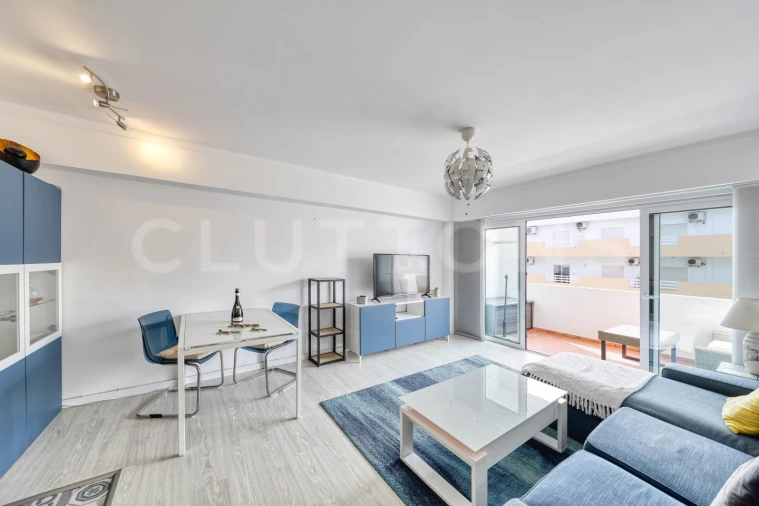 Apartamento T2 para Venda em Quarteira Foto 2
