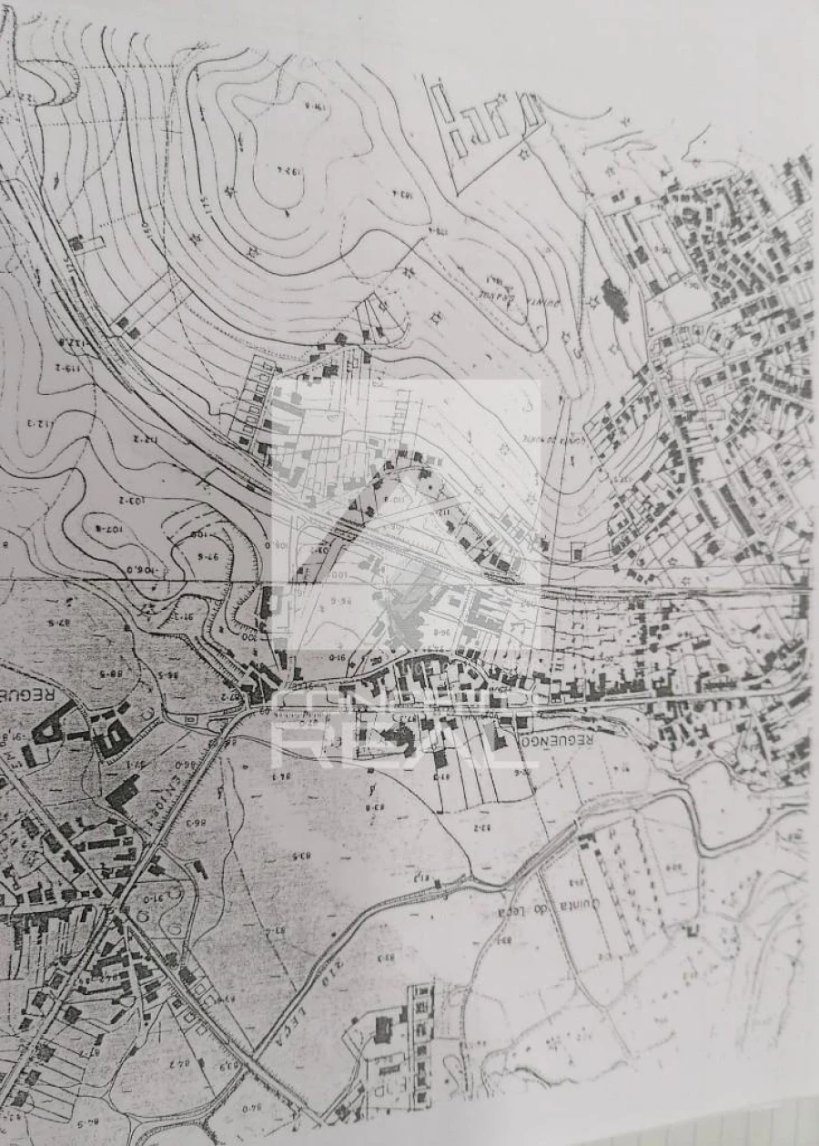 Terreno para Venda em Alfena Foto 7