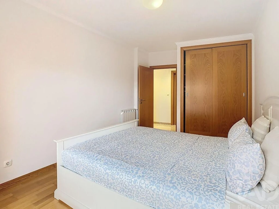 Apartamento T2 para Arrendamento em Odivelas Foto 21