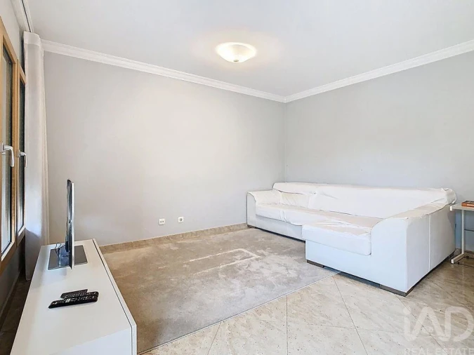 Apartamento T2 para Arrendamento em Odivelas Foto 10