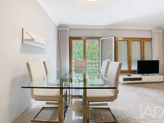 Apartamento T2 para Arrendamento em Odivelas Foto 5