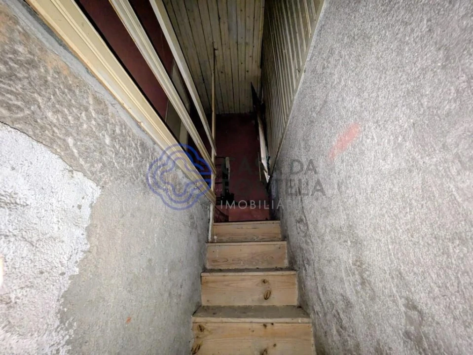 Moradia T4 para Venda em Matança Foto 17