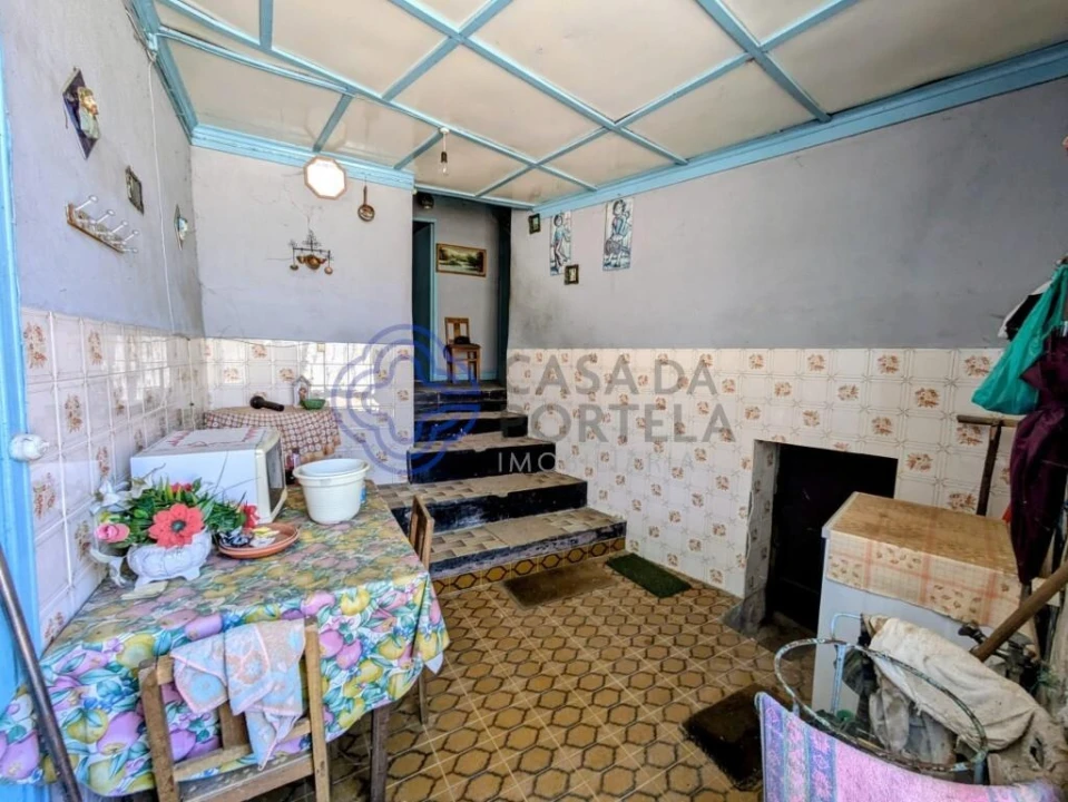 Moradia T4 para Venda em Matança Foto 3