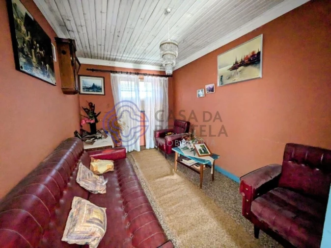 Moradia T4 para Venda em Matança Foto 6