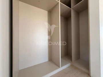 Moradia T4 para Venda em Fernao Ferro
