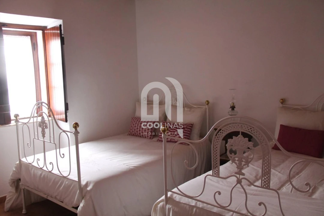 Quinta T3 para Venda em Vale de Santiago Foto 24