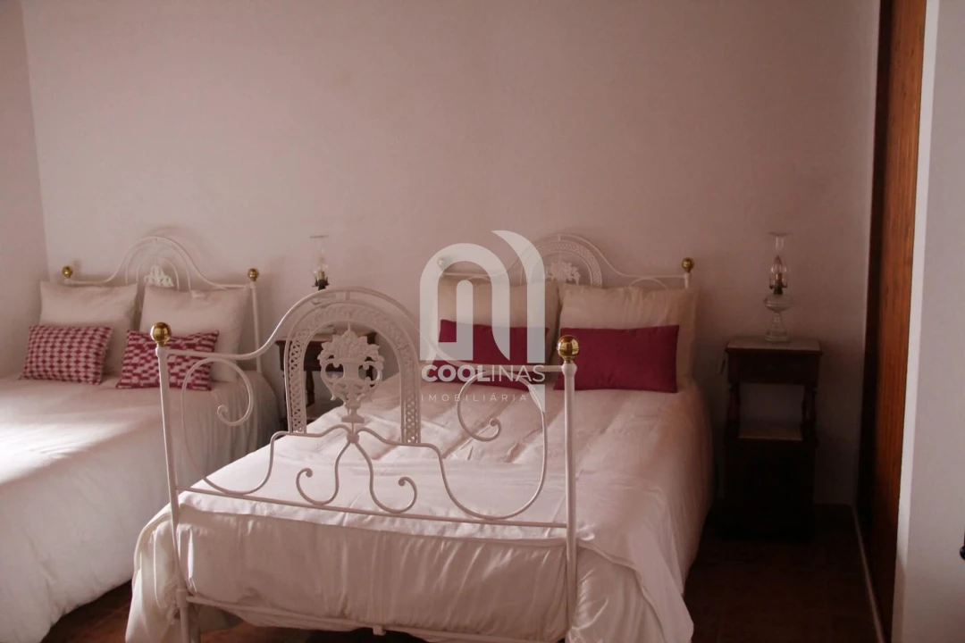 Quinta T3 para Venda em Vale de Santiago Foto 35