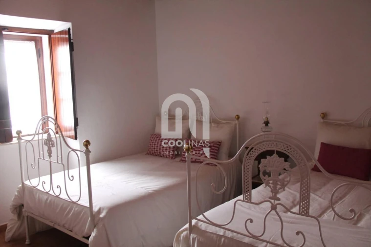 Quinta T3 para Venda em Vale de Santiago Foto 24