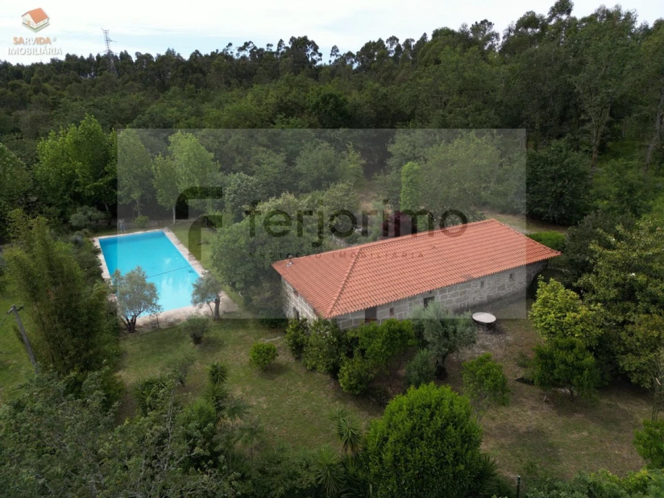 Quinta T2 para Venda em São Torcato Foto 1