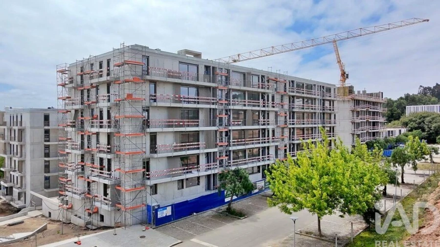Apartamento T2 para Venda em Oliveira do Douro Foto 27