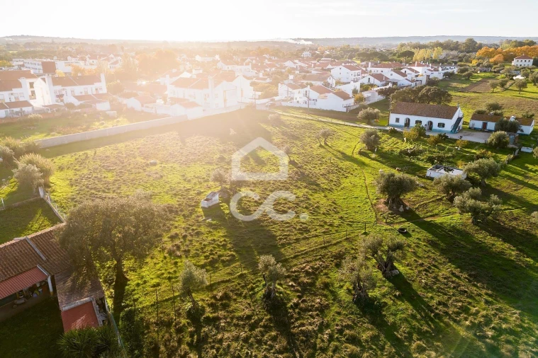 Quinta T3 para Venda em Canaviais Foto 27