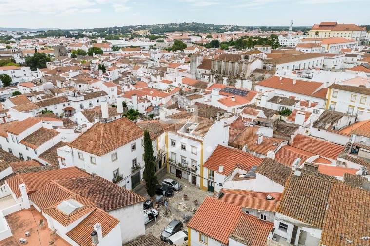 Apartamento T4 para Venda em Évora (São Mamede, Sé, São Pedro e Santo Antão) Foto 32