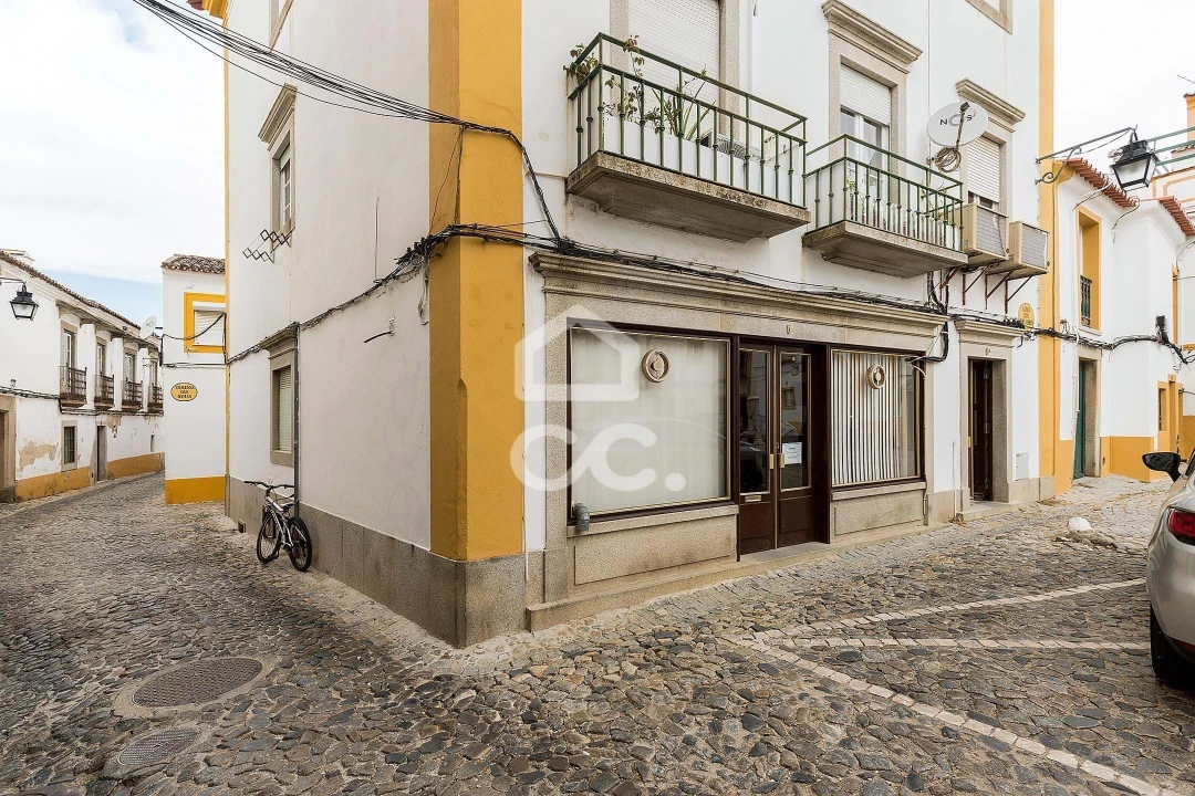 Apartamento T4 para Venda em Évora (São Mamede, Sé, São Pedro e Santo Antão) Foto 24