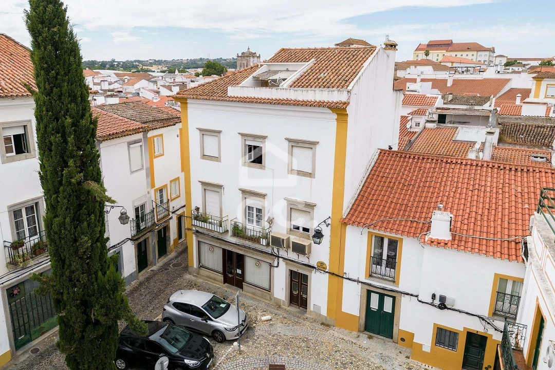 Apartamento T4 para Venda em Évora (São Mamede, Sé, São Pedro e Santo Antão) Foto 1
