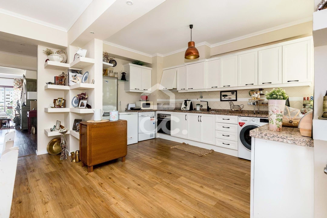 Apartamento T5 para Venda em Malagueira e Horta das Figueiras Foto 9