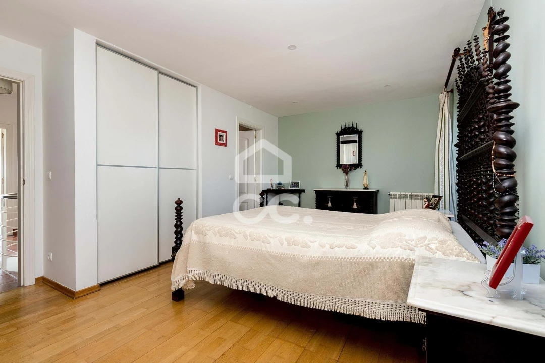 Apartamento T5 para Venda em Malagueira e Horta das Figueiras Foto 12