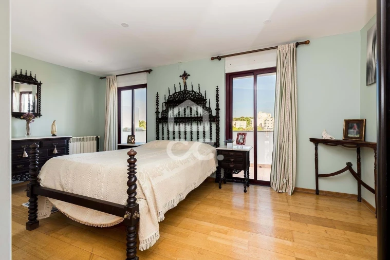 Apartamento T5 para Venda em Malagueira e Horta das Figueiras Foto 11