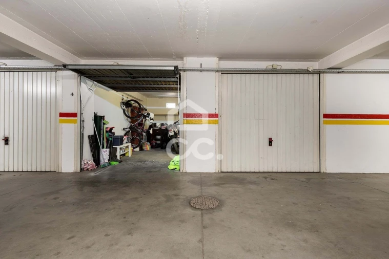 Apartamento T5 para Venda em Malagueira e Horta das Figueiras Foto 35