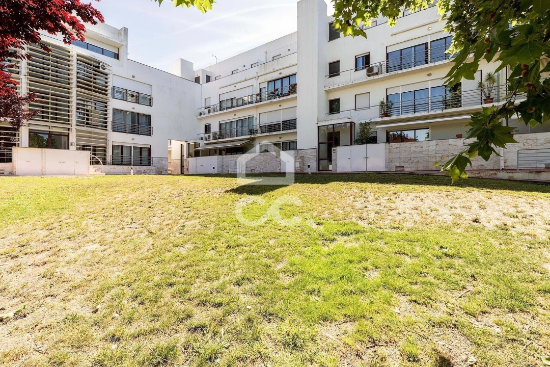 Apartamento T5 para Venda em Malagueira e Horta das Figueiras Foto 42