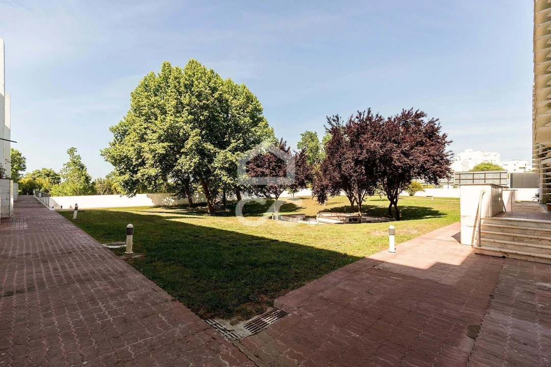 Apartamento T5 para Venda em Malagueira e Horta das Figueiras Foto 40