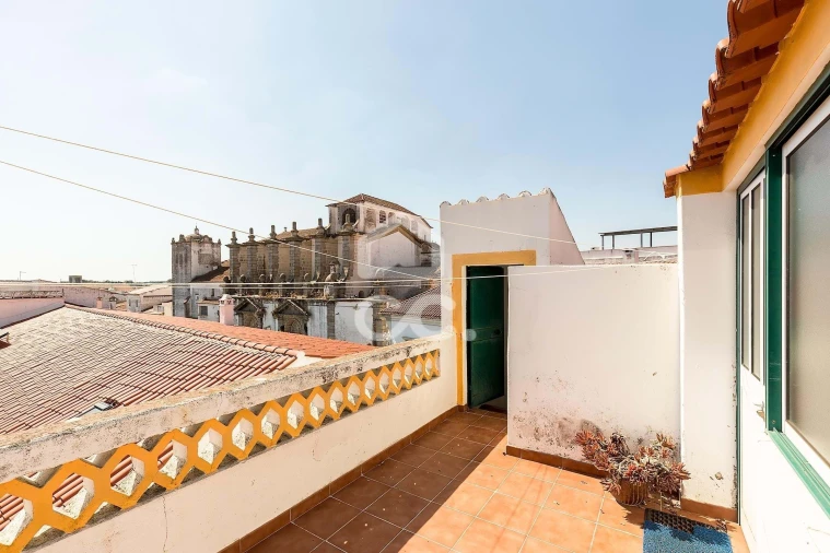 Moradia T3 para Venda em Évora (São Mamede, Sé, São Pedro e Santo Antão) Foto 6