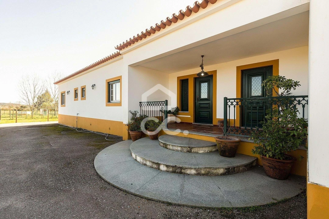 Quinta T6 para Venda em Malagueira e Horta das Figueiras Foto 37