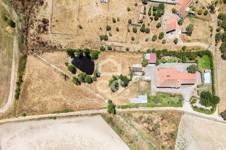 Quinta T6 para Venda em Malagueira e Horta das Figueiras Foto 86