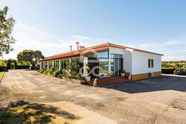 Quinta T6 para Venda em Malagueira e Horta das Figueiras Foto 53