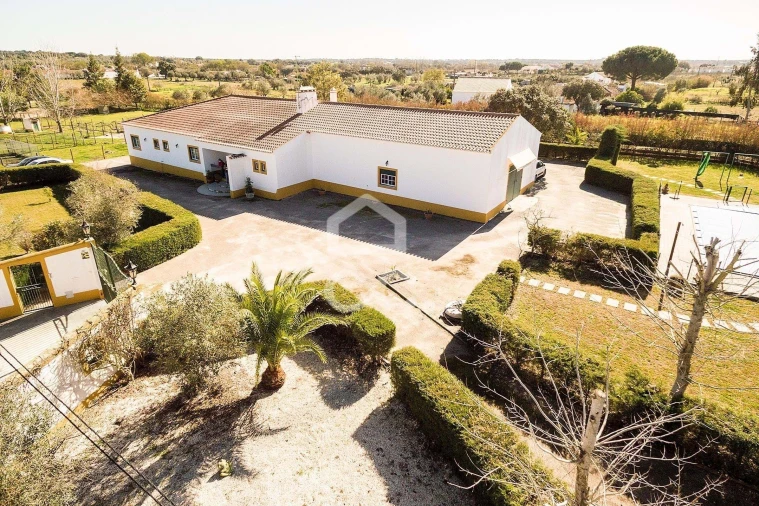 Quinta T6 para Venda em Malagueira e Horta das Figueiras Foto 32