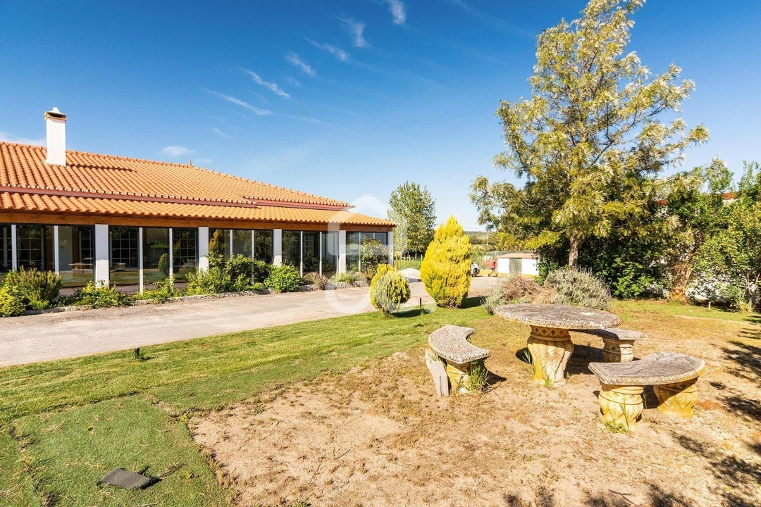 Quinta T6 para Venda em Malagueira e Horta das Figueiras Foto 54