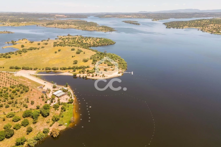 Quinta T3 para Venda em Capelins (Santo Antonio) Foto 55