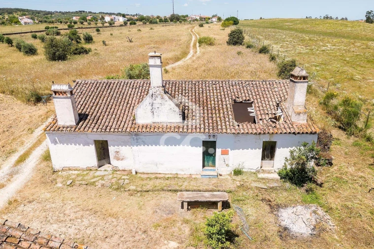 Quinta T3 para Venda em Capelins (Santo Antonio) Foto 3