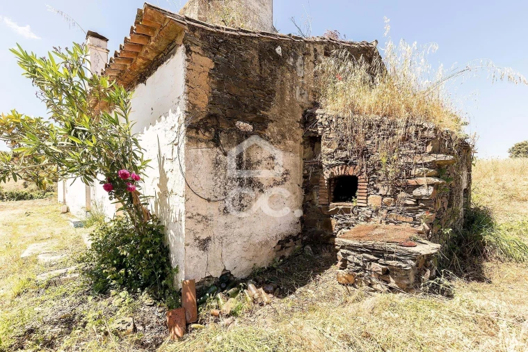 Quinta T3 para Venda em Capelins (Santo Antonio) Foto 22