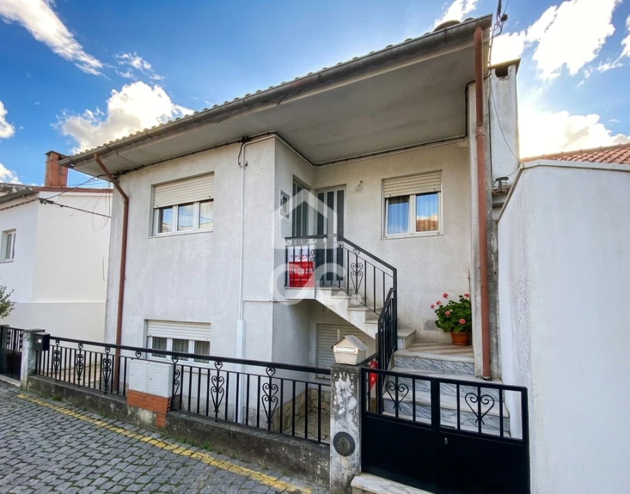 Terreno para Venda em Azurem Foto 35