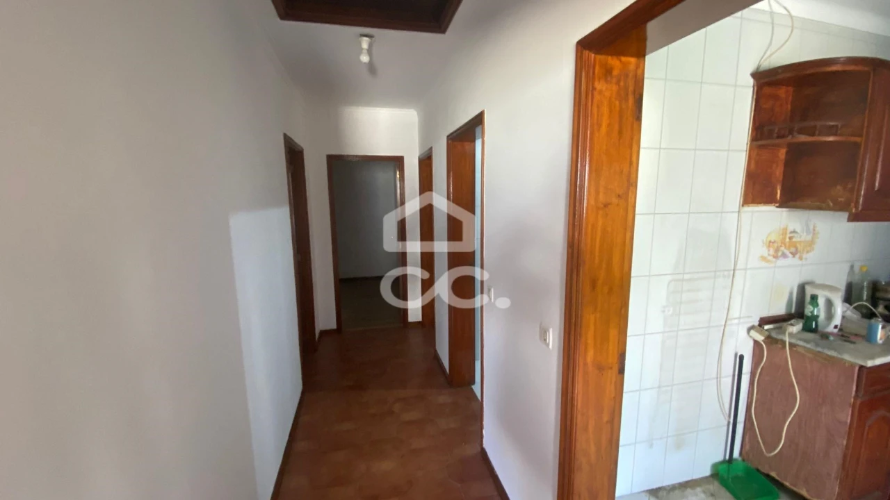 Terreno para Venda em Azurem Foto 9