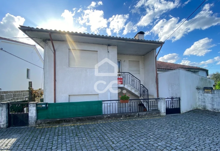 Terreno para Venda em Azurem Foto 2