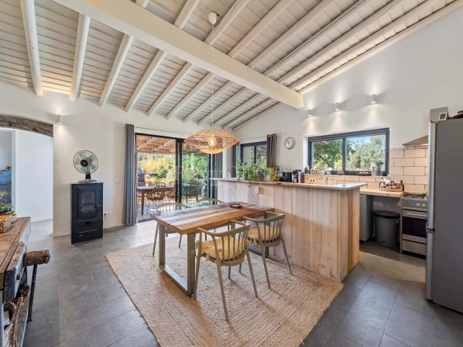 Moradia T3 para Venda em Santa Catarina da Fonte do Bispo Foto 2