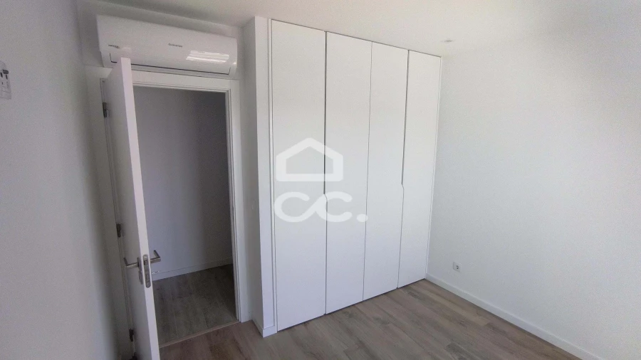 Apartamento T2 para Venda em Pataias e Martingança Foto 10