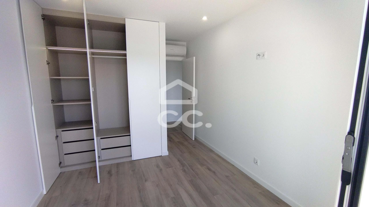 Apartamento T2 para Venda em Pataias e Martingança Foto 10