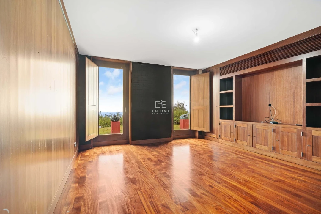 Moradia T17 para Venda em São Roque Foto 42