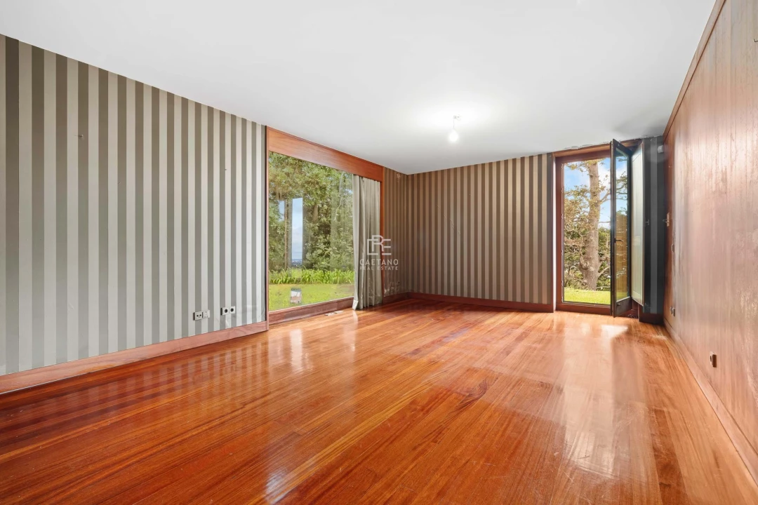 Moradia T17 para Venda em São Roque Foto 52