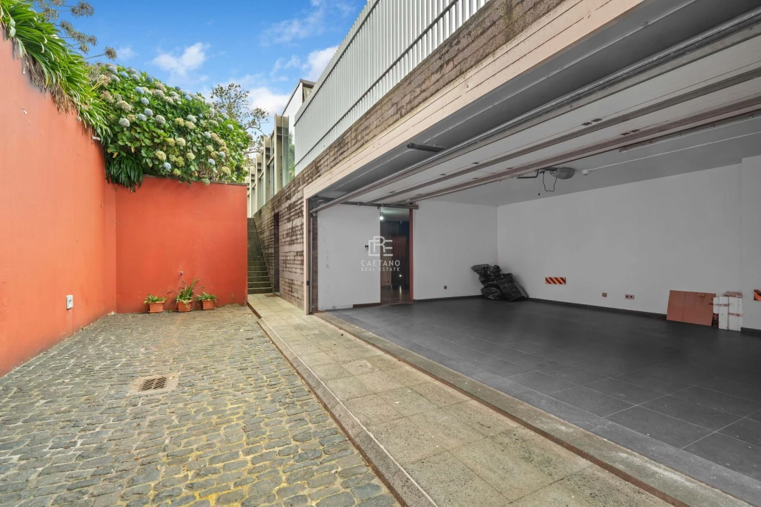 Moradia T17 para Venda em São Roque Foto 36