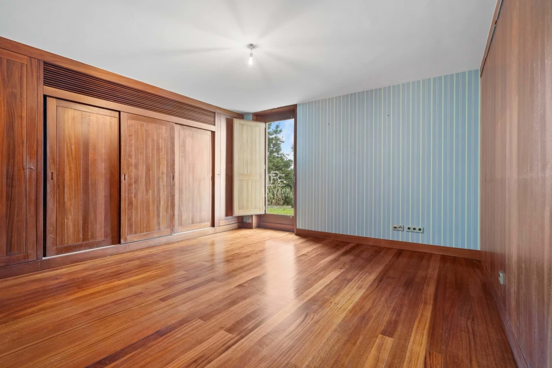 Moradia T17 para Venda em São Roque Foto 50