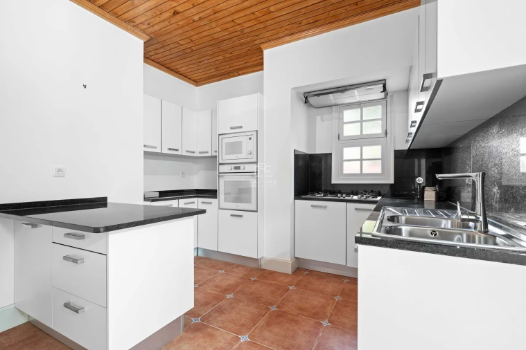 Moradia T17 para Venda em São Roque Foto 23